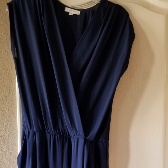 Navy jumpsuit with pockets - Picture 3 of 3